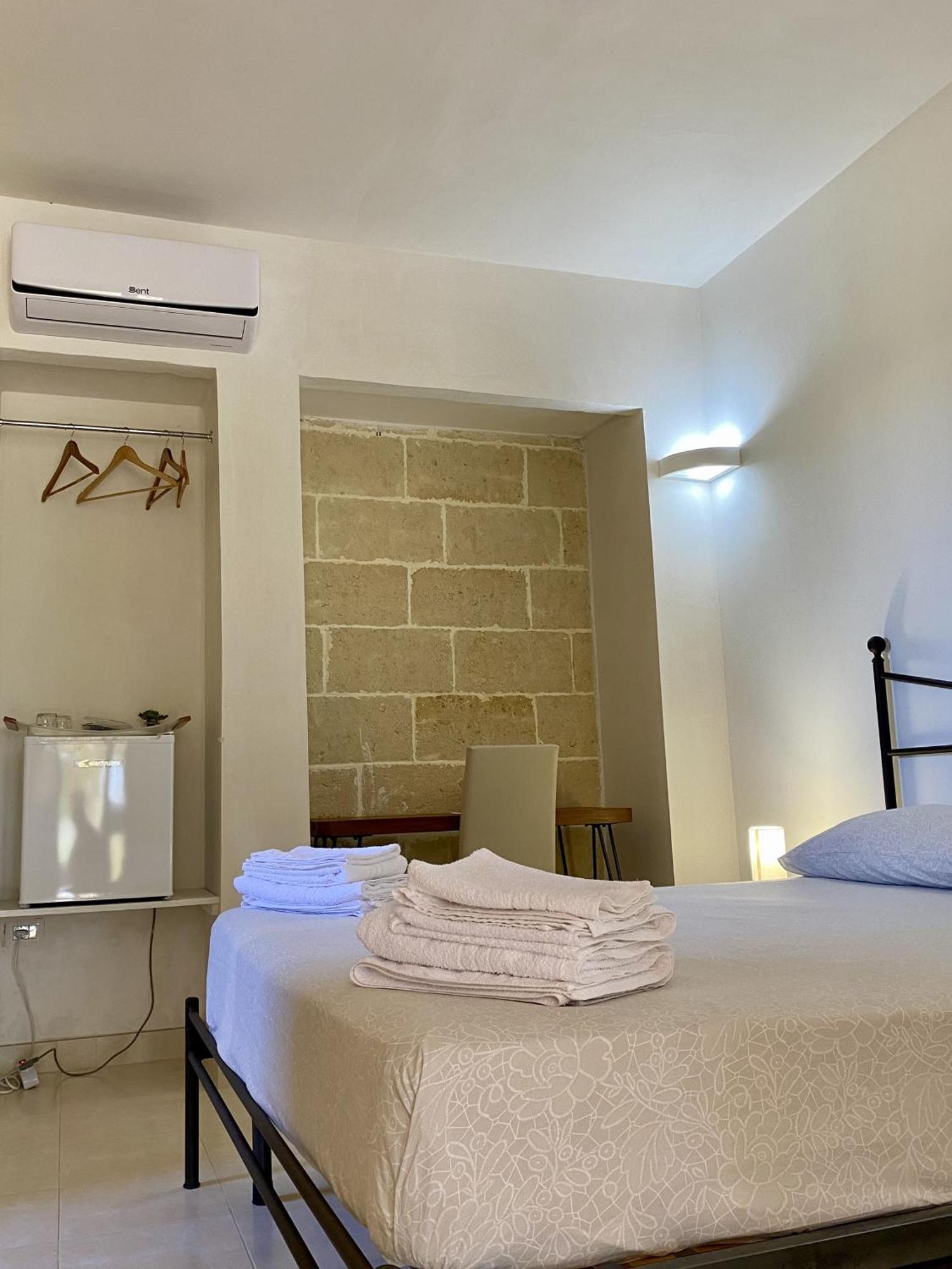Le Stanze Di Ray - Salento Homes Borgagne Εξωτερικό φωτογραφία